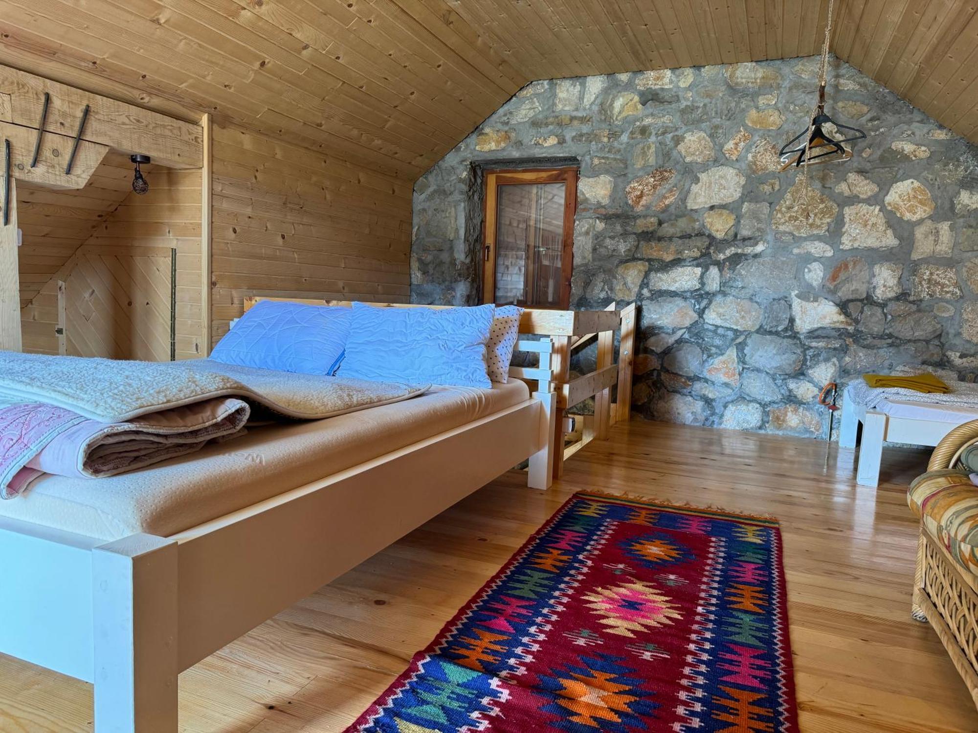 Mountain House Varda Ledenice Экстерьер фото