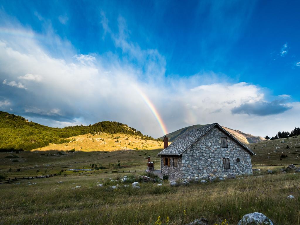 Mountain House Varda Ledenice Экстерьер фото