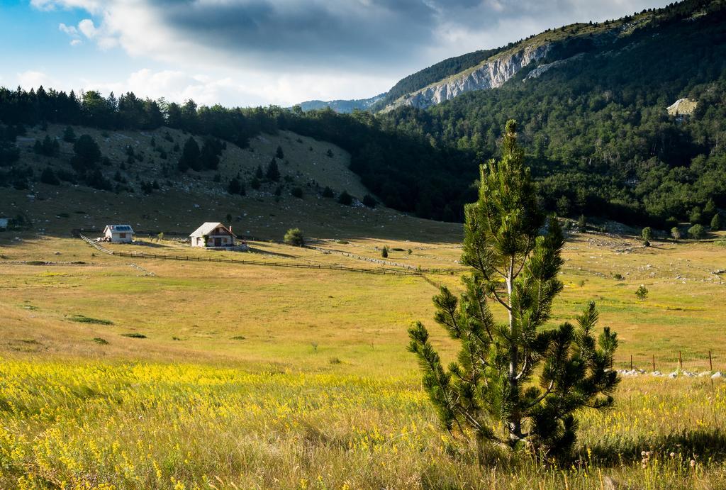 Mountain House Varda Ledenice Экстерьер фото